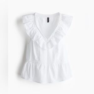 H&M White Ruffled Blouse
